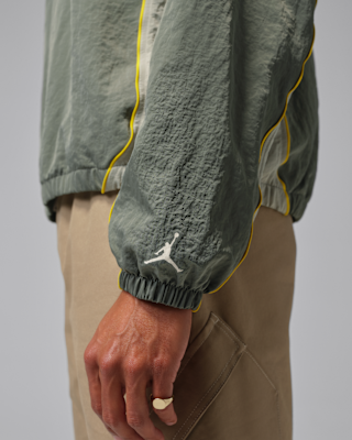 Jordan Flight Men's Long-Sleeve Warm-Up Top. Nike.com